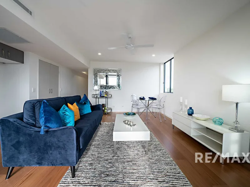 Bayside living on a whole new level!