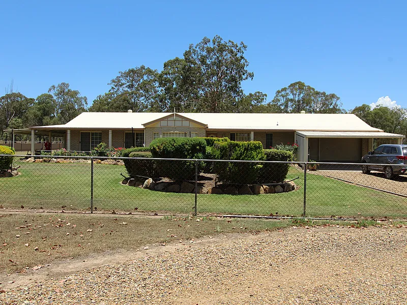 Fabulous family home on 10 acres
