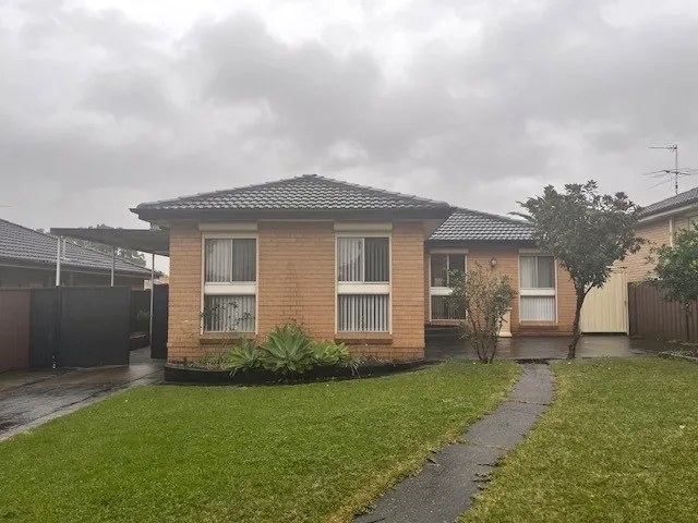 4 BEDROOM WITH SWIMMING POOL