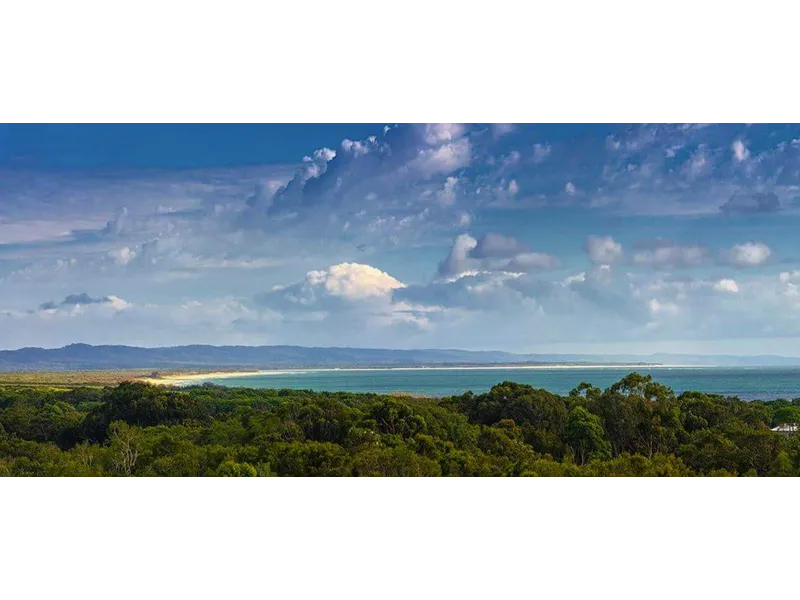 Fantastic View Across to Fraser Island