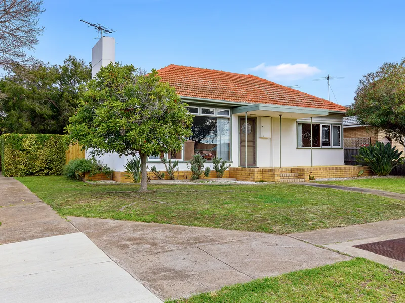 Enviable corner block with huge potential