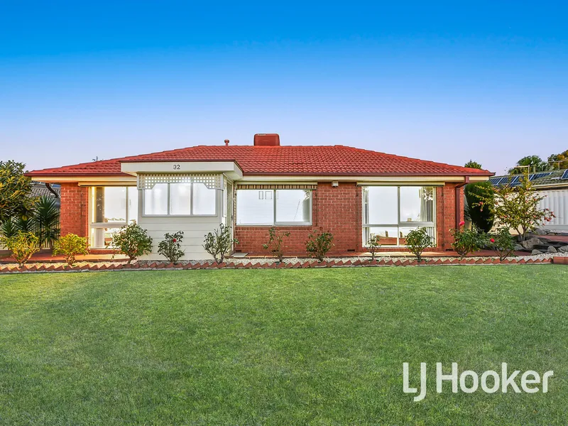 Beautifully Renovated on Broadwalk