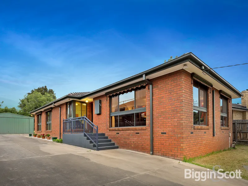 AN AMAZING FAMILY HOME WITH SCHOOL ZONE APPEAL!