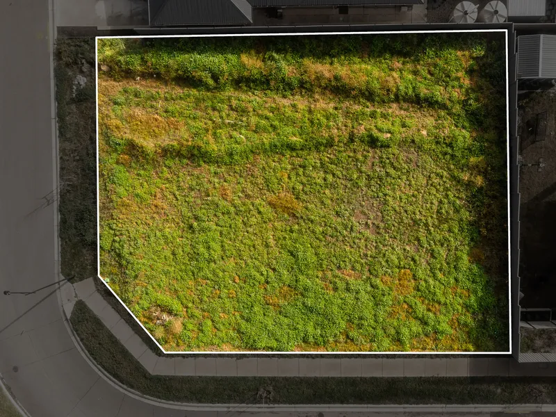 775m2  Corner Block - Take Advantage Of Government Grants On Offer!