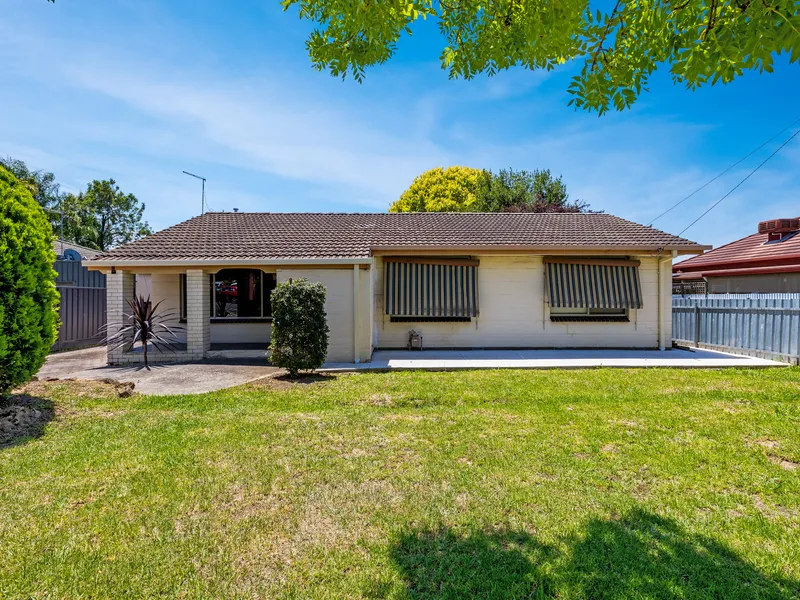 WERE SELLING THE WHITE HOUSE