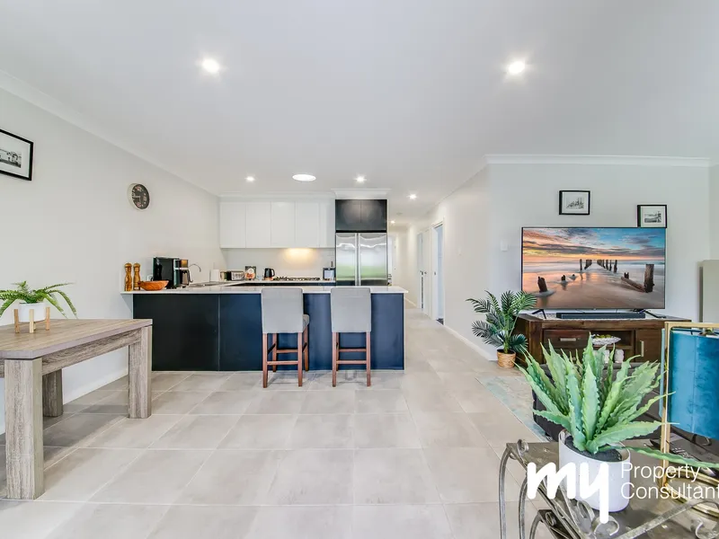 PLEASE CALL ZAC CRONIN TO ARRANGE AN INSPECTION TIME ON 0419 474 307