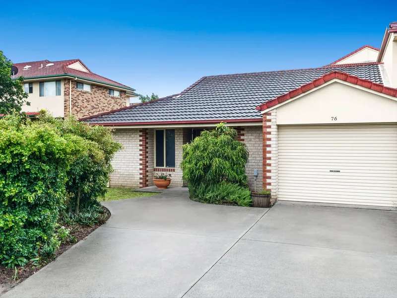 Low-Set Townhouse with Suburban Home Proportions