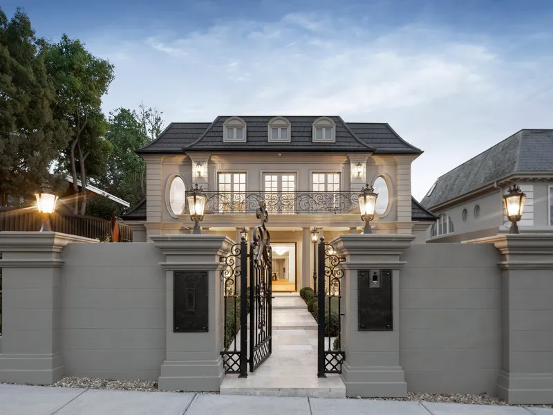 “Le Chateau” – The Pinnacle of Luxury