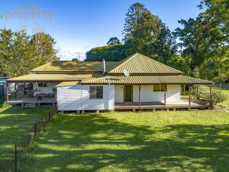 ORIGINAL FARMHOUSE ON SMALL ACRES