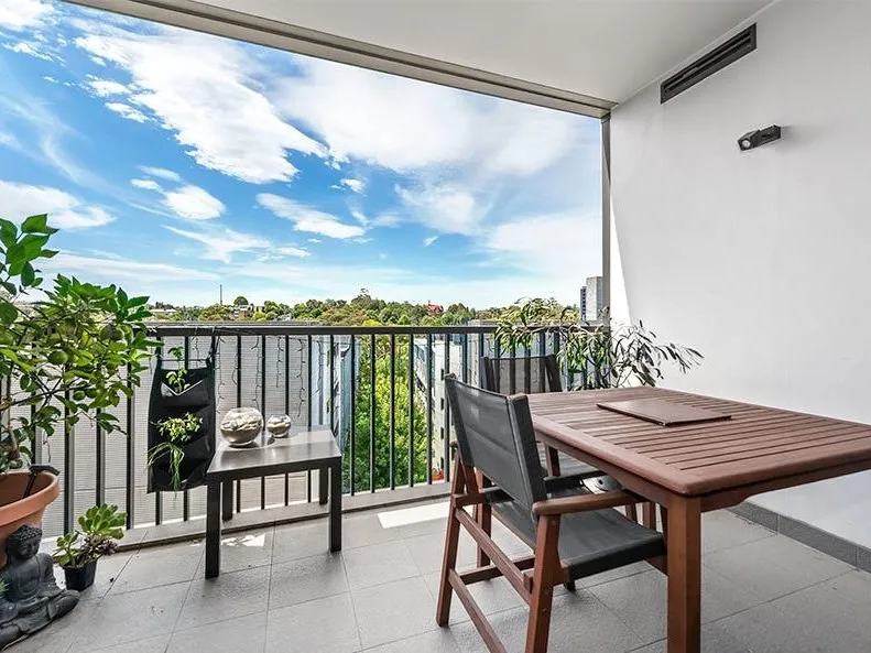 Serenity in the heart of busy Richmond