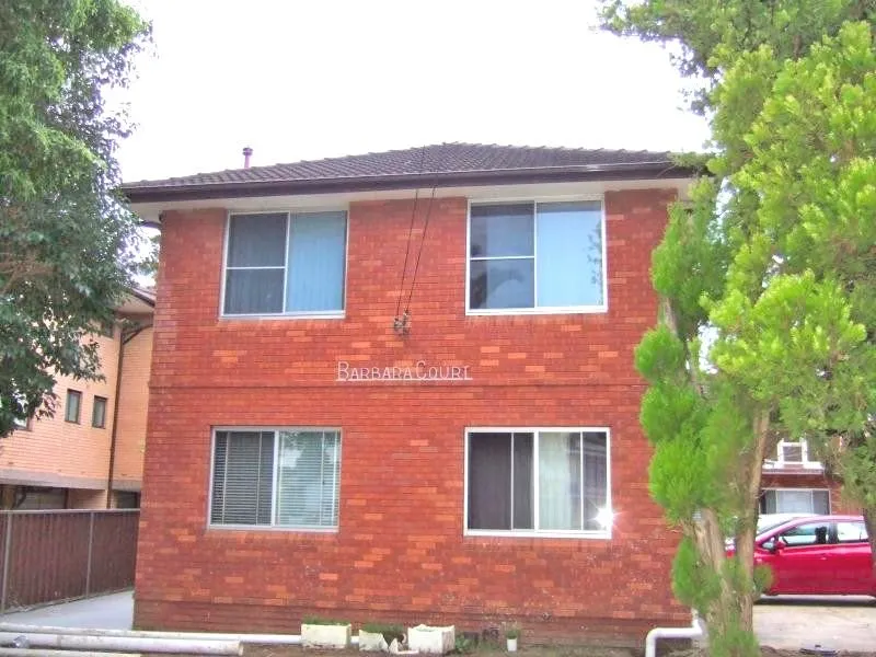 EXCELLENT VALUE IN SMALL COMPLEX CLOSE TO SHOPPING VILLAGE & STATION