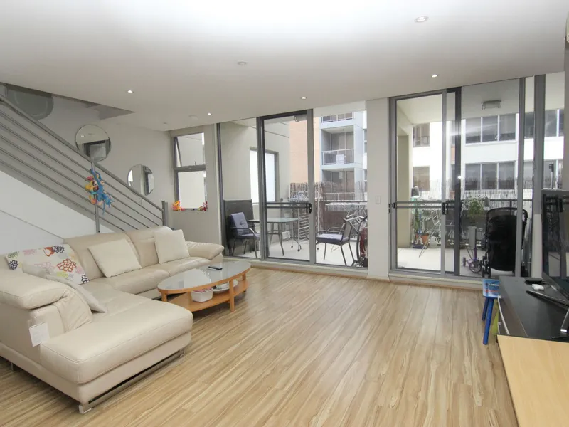 Ultra-Modern Split Level Apartment - 'AERO' Complex