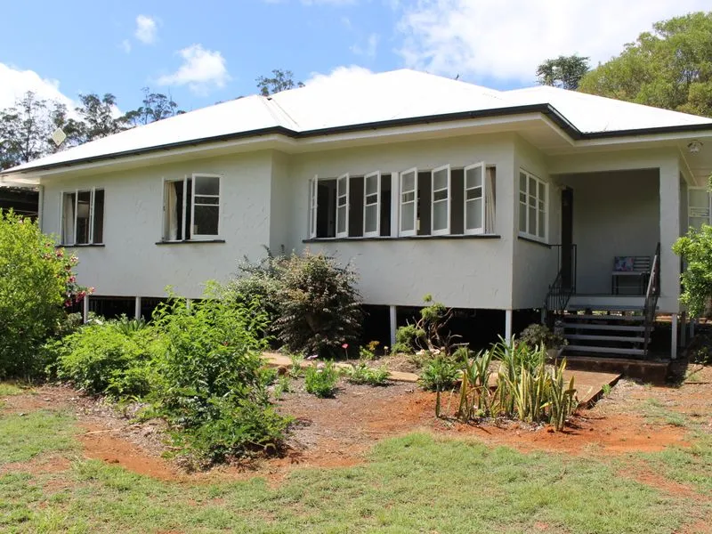 POSITION POSITION --PERFECT RURAL LIFESTYLE PROPERTY