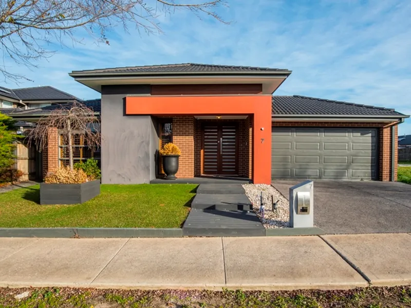 Luxury Home in Prime Position