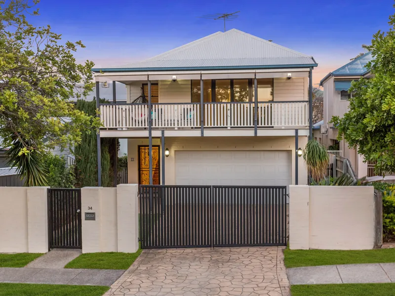 Spacious family home in ideal bayside location