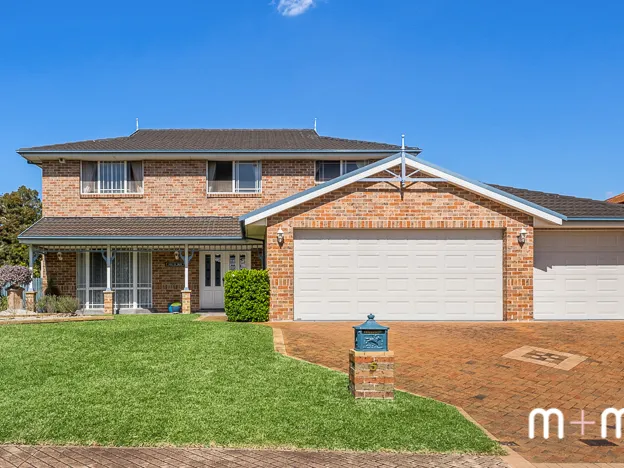 expansive family home in east location