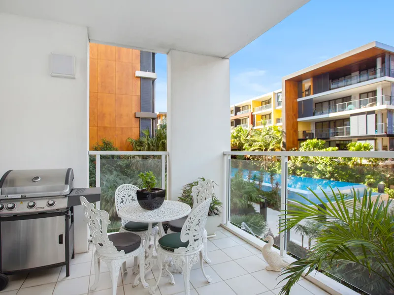 CONTEMPORARY APARTMENT WITH FIRST CLASS FACILITIES 