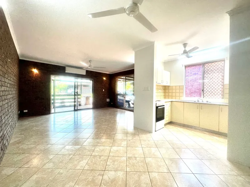 PLENTY ROOM FOR THE FAMILY ON AFFORDABLE PROPERTY