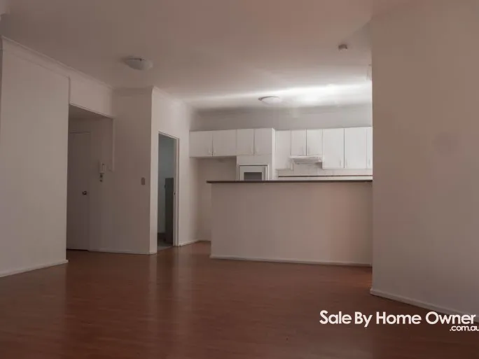 Spacious Gorgeous 3 bedroom Unit,  1/1 Good St. Building of