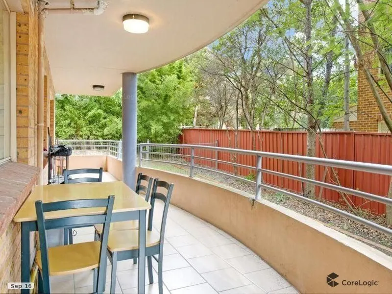 Three bedroom ready to move in!