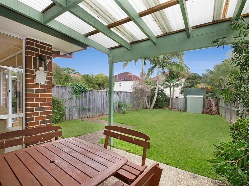 Idyllic three bedroom family home