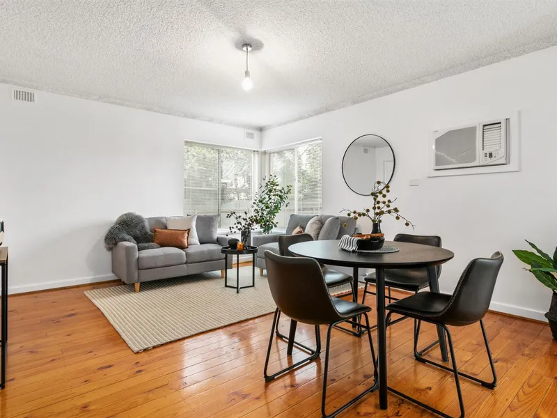 Ground Floor Home Unit in End Position