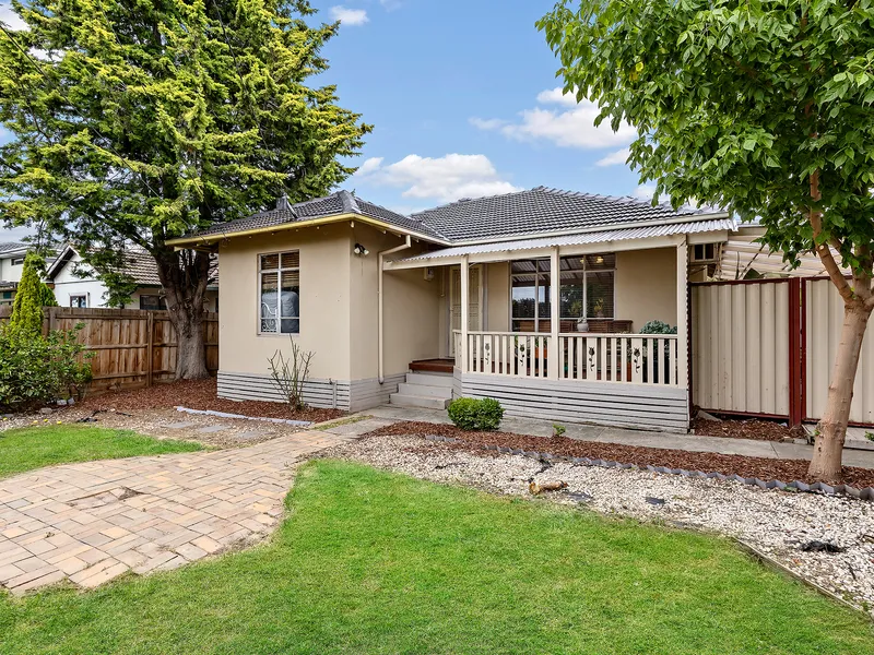 Smart First Family Home Or Investment   