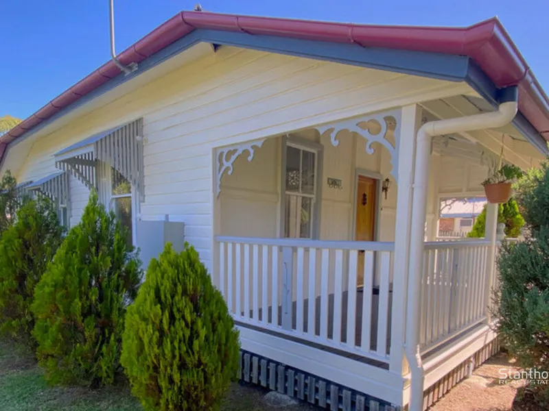 Charming Colonial Period Home at 11 Lock Street, Stanthorpe