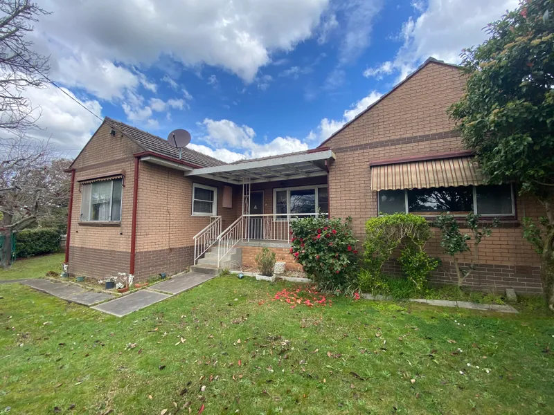 Spacious & Perfectly Positioned Home