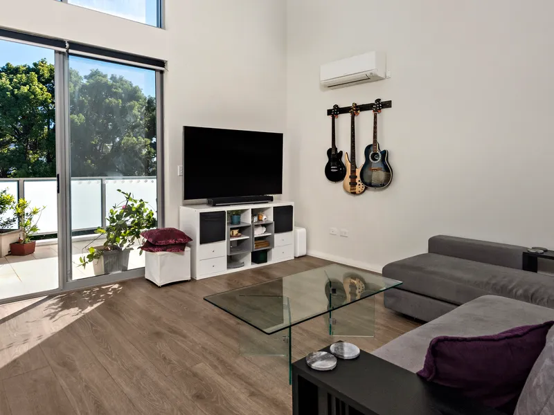 Penthouse living in central location