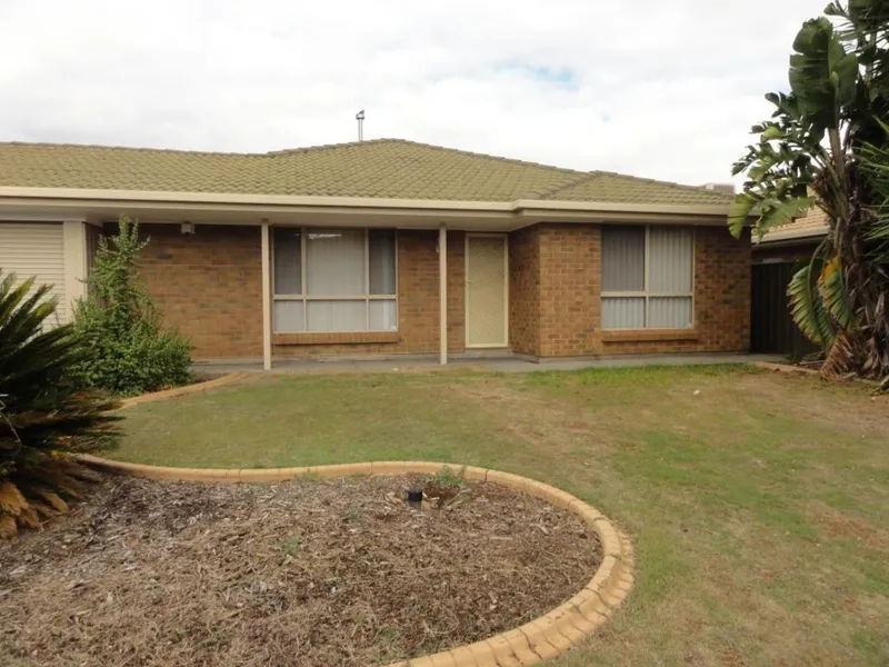 Ideal 4 Bedroom Family home!