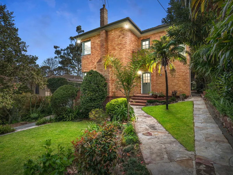 Impressive Art Deco with opportunity to capitalise