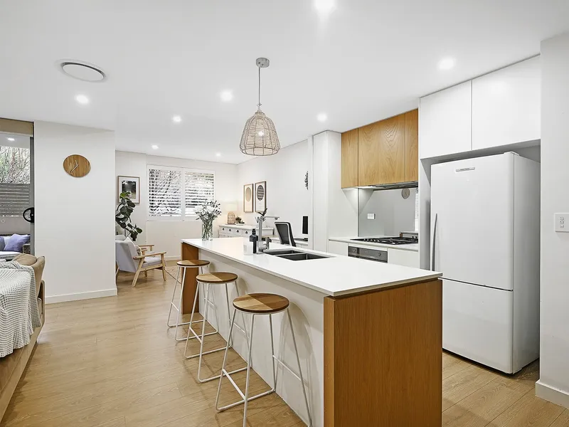 Stunning ground floor apartment within 