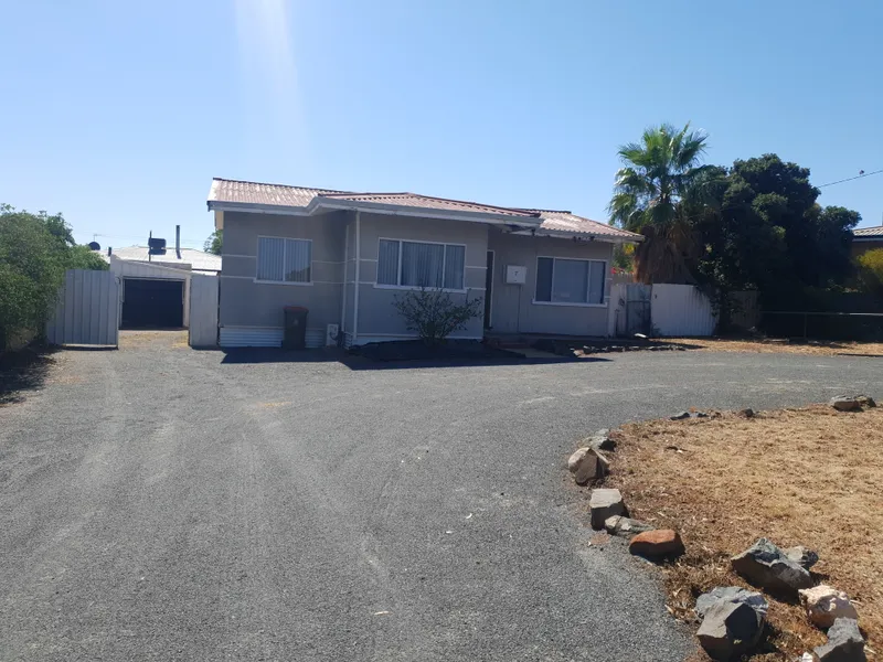 Home Close to School