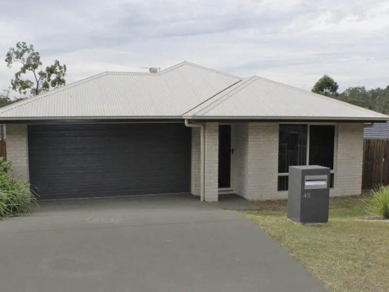 Tranquil Family Living in sought after Mount Cotton