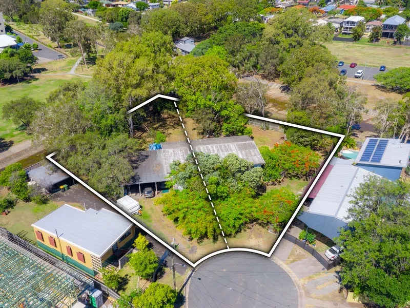 Detonate and build your dream home, Huge 2240m2 Block on 2 titles, walk to the water!