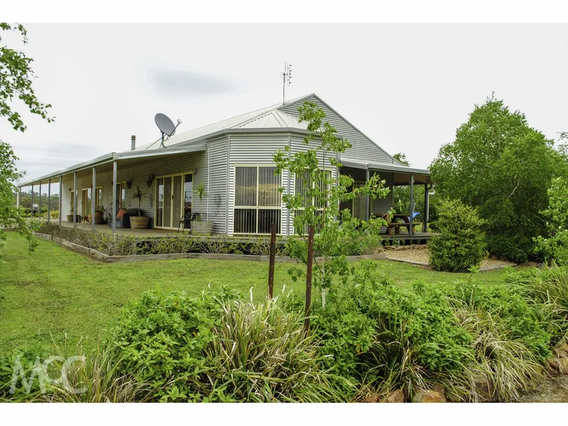 Perfect to take the plunge into rural living