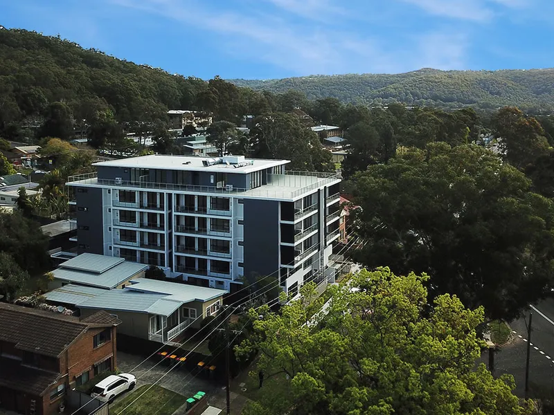 Enjoy the Breathtaking Panoramic Views of Gosford's Mountainsides & the Golf Course