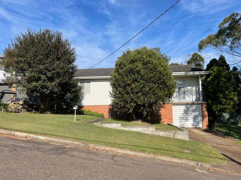 Well presented home in great location!