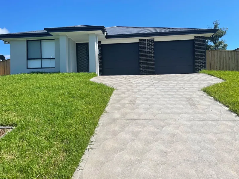 BRAND NEW 2 BEDROOM GRANNY FLAT!!!