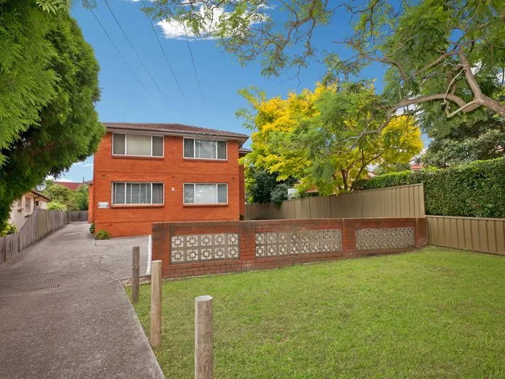 Two bedroom Apartment!!!