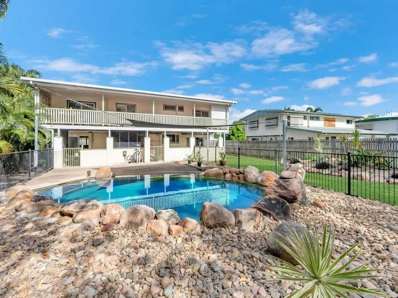 Stunning Family Home with Pool and Spacious Living Areas