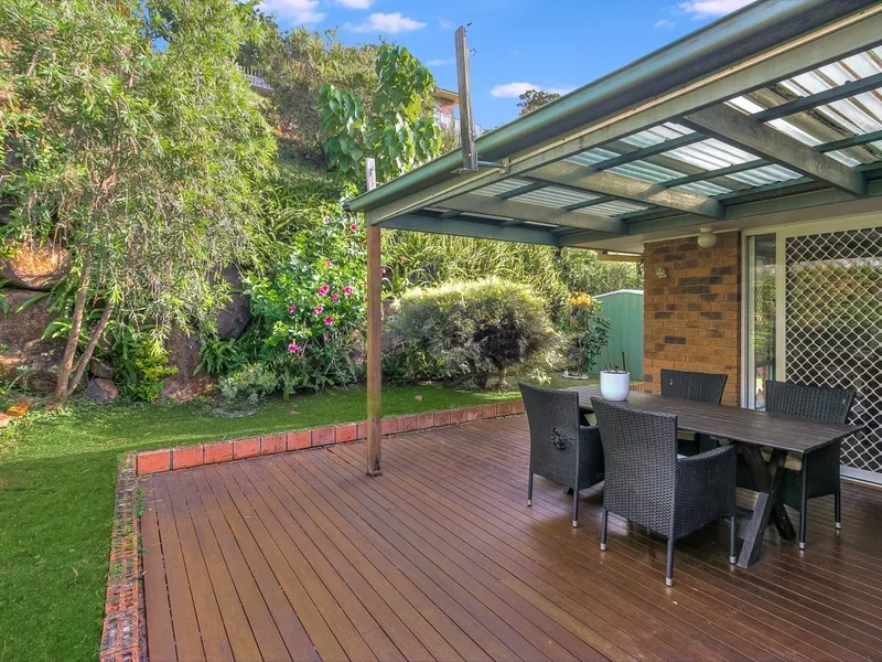 FULLY FURNISHED FAMILY HOME