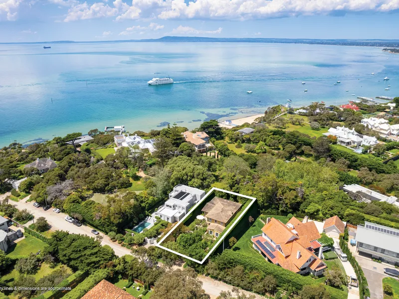 European Elegance in Portsea’s Most Revered Clifftop Enclave