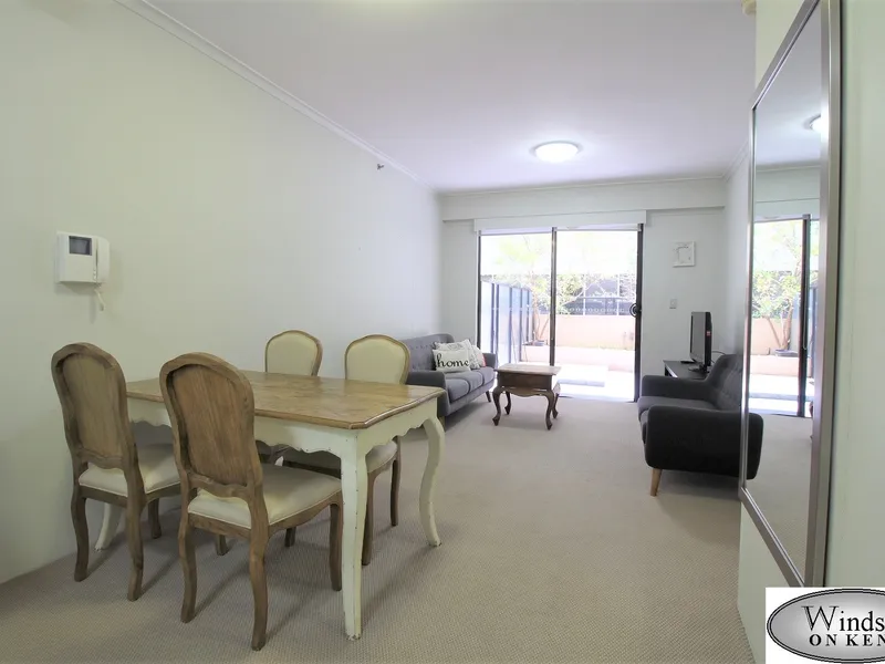 FULLY FURNISHED 1 BEDROOM APARTMENT w/ PRIVATE COURTYARD IN SYDNEY CBD