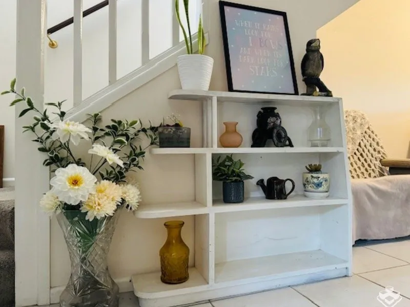 Lovely Resort Style Townhouse in a Quite Bayside Complex