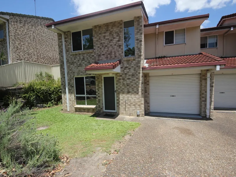 Awesome Value Townhouse, Centrally located