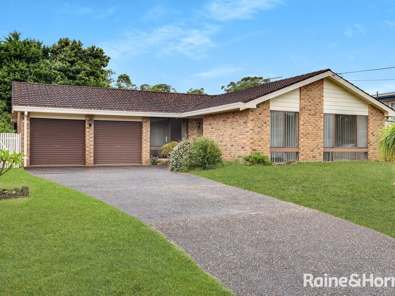 A prime coastal retreat with potential