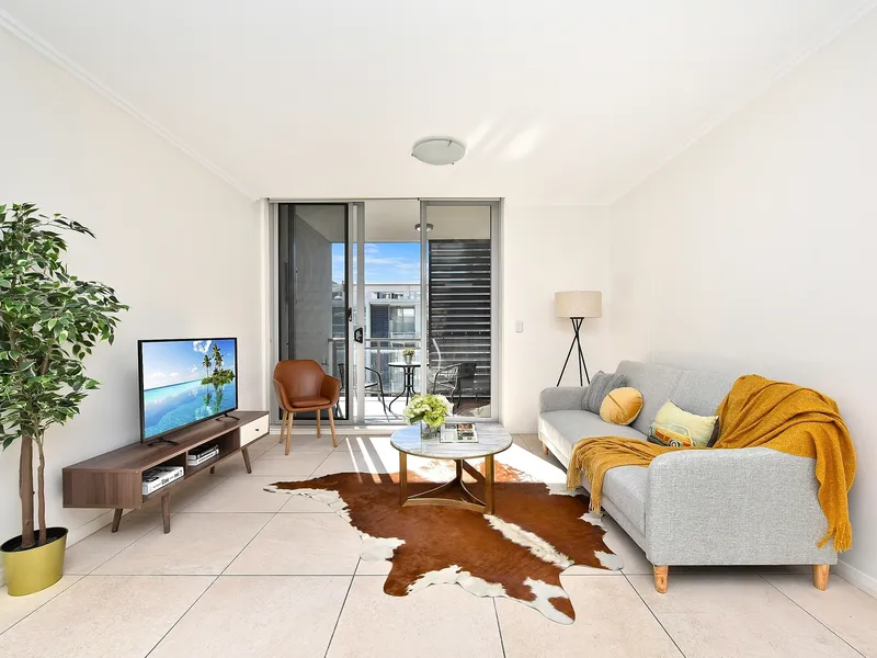 Double Brick | North Facing | Great Location