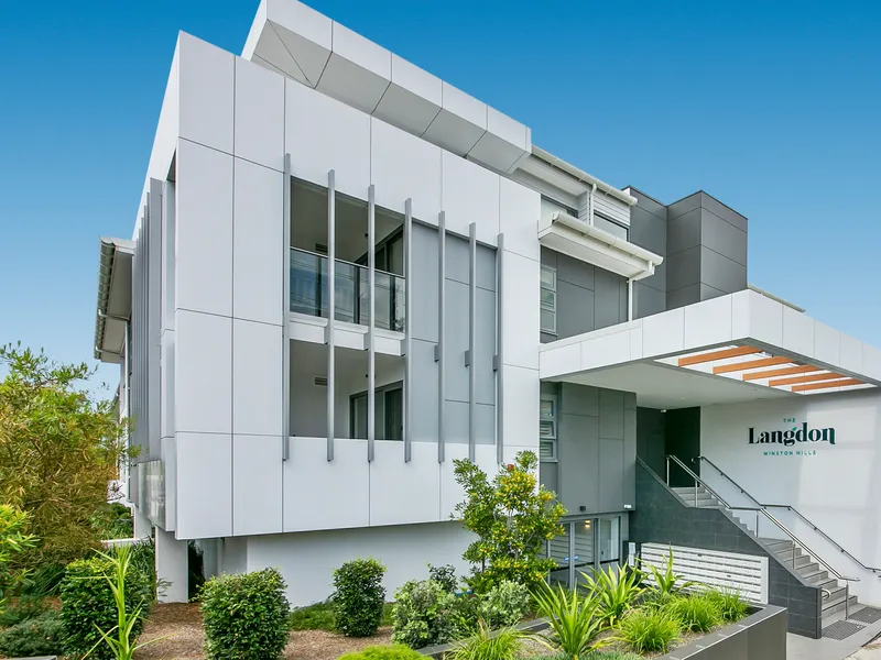 Excelling In Spacious Comfort And Convenience